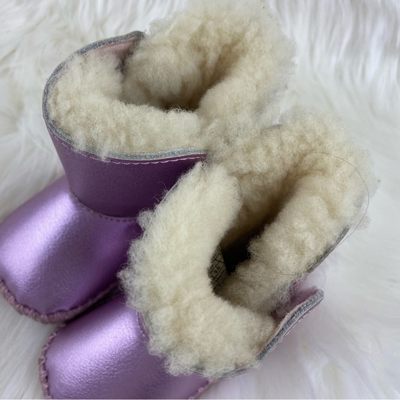 UGG BABY WINTER BOOTS - Picture 3 of 8